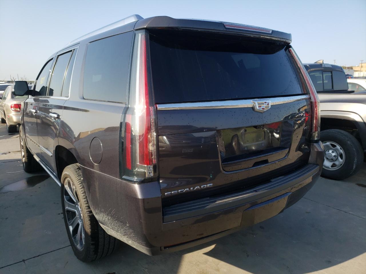 Photo 3 from auction – 2017 CADILLAC ESCALADE P with VIN 1GYS4CKJ8HR285214