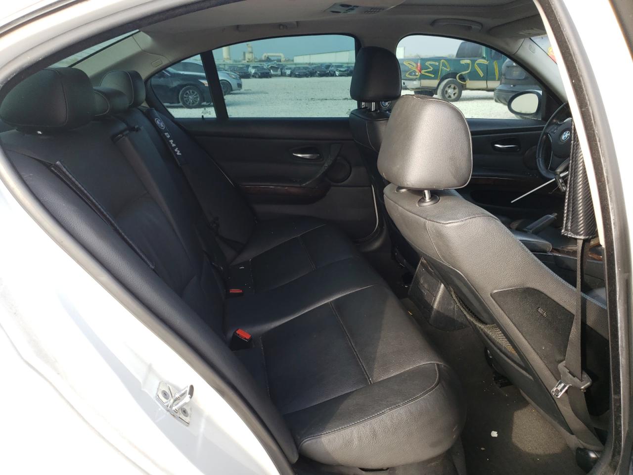 Photo 6 from auction – 2008 BMW 335 I with VIN WBAVB735X8VH25815