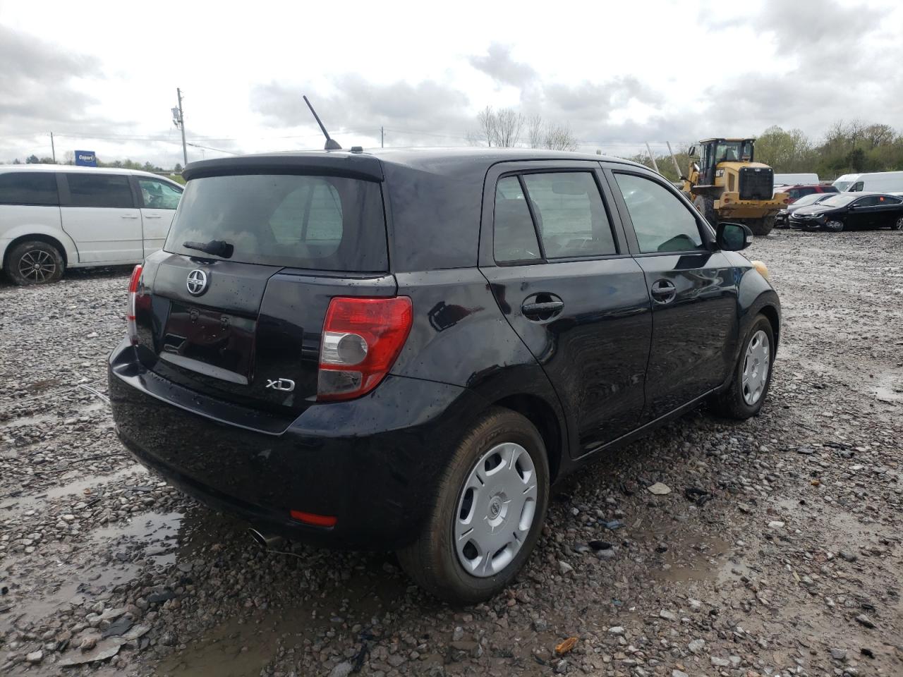 Photo 4 from auction – 2008 TOYOTA SCION XD with VIN JTKKU104X8J017263