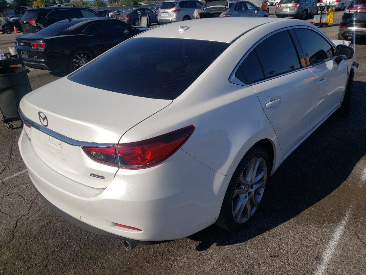 Photo 4 from auction – 2017 MAZDA 6 TOURING with VIN JM1GL1V58H1153098