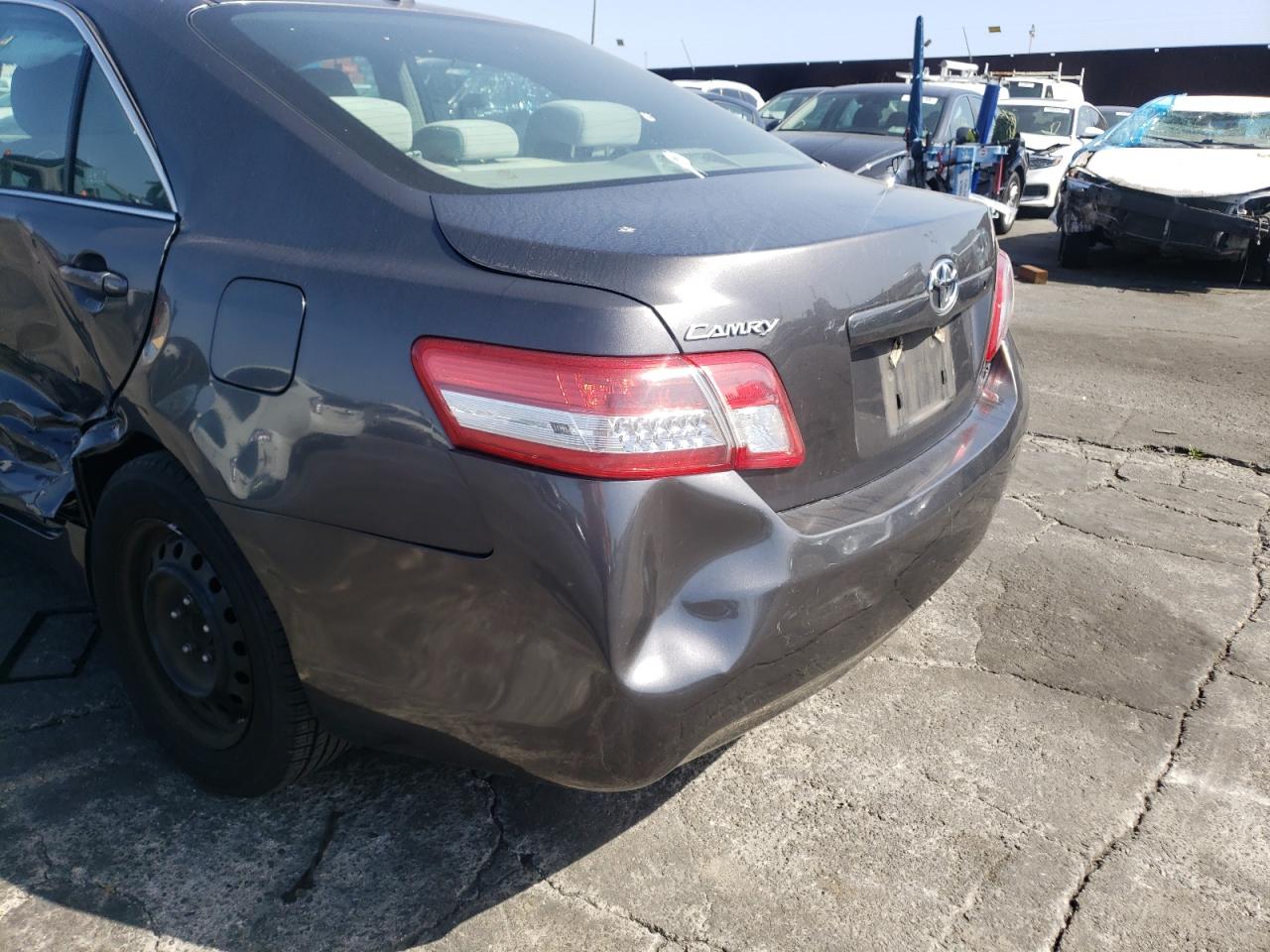 Photo 10 from auction – 2011 TOYOTA CAMRY BASE with VIN 4T4BF3EK5BR153747