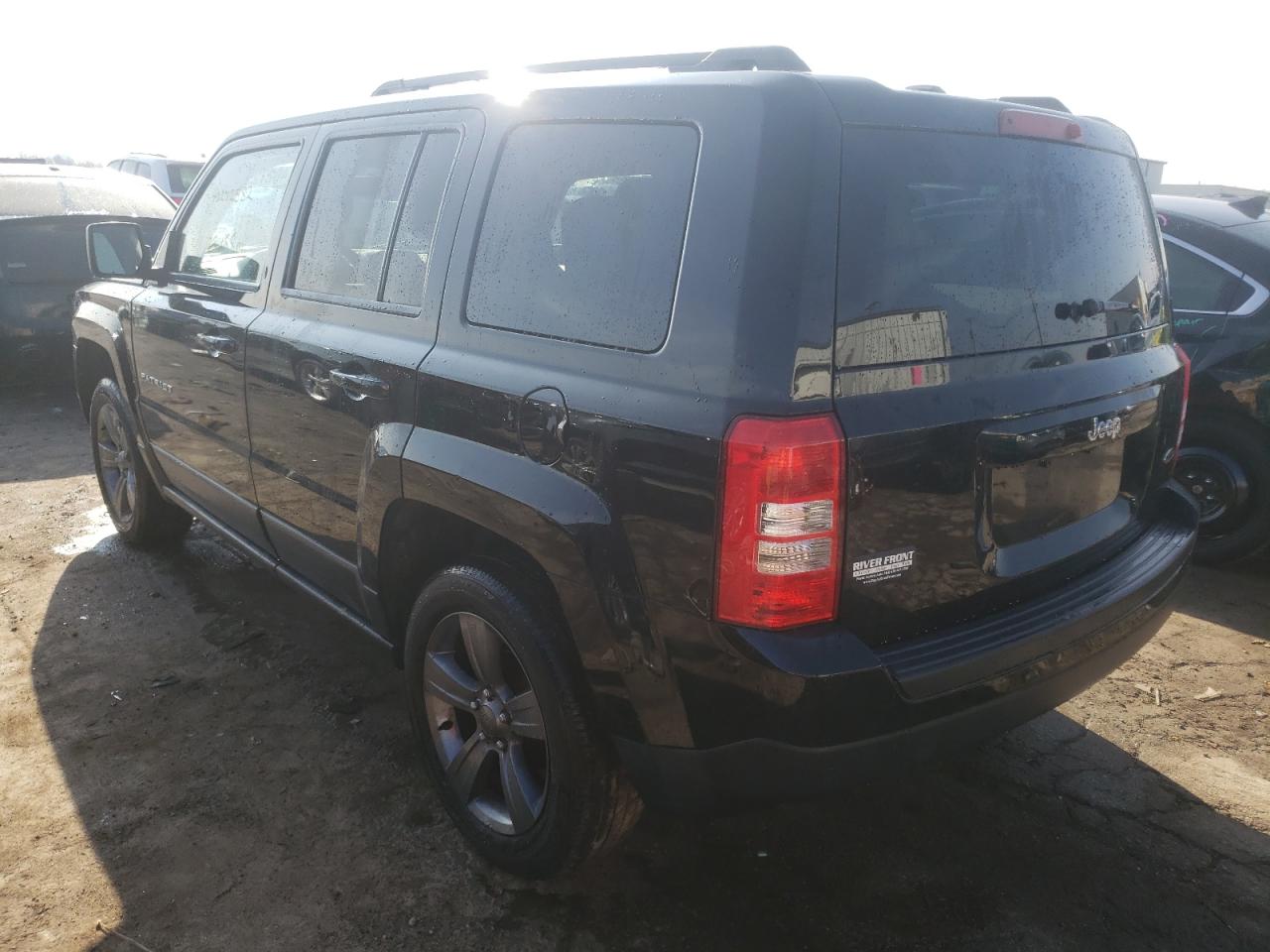 Photo 3 from auction – 2015 JEEP PATRIOT LA with VIN 1C4NJPFA5FD185627