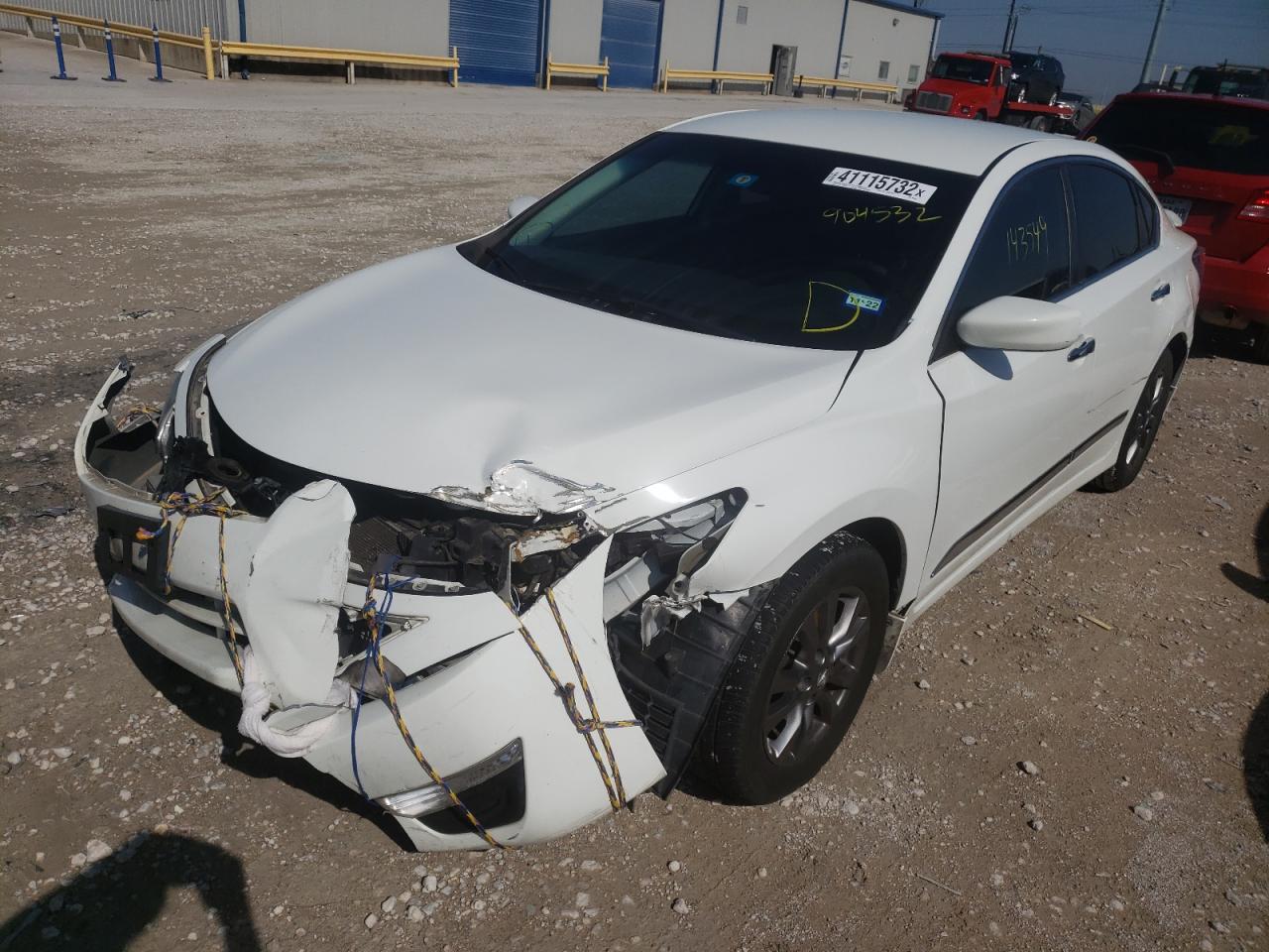 Photo 2 from auction – 2015 NISSAN ALTIMA 2.5 with VIN 1N4AL3AP1FN904532