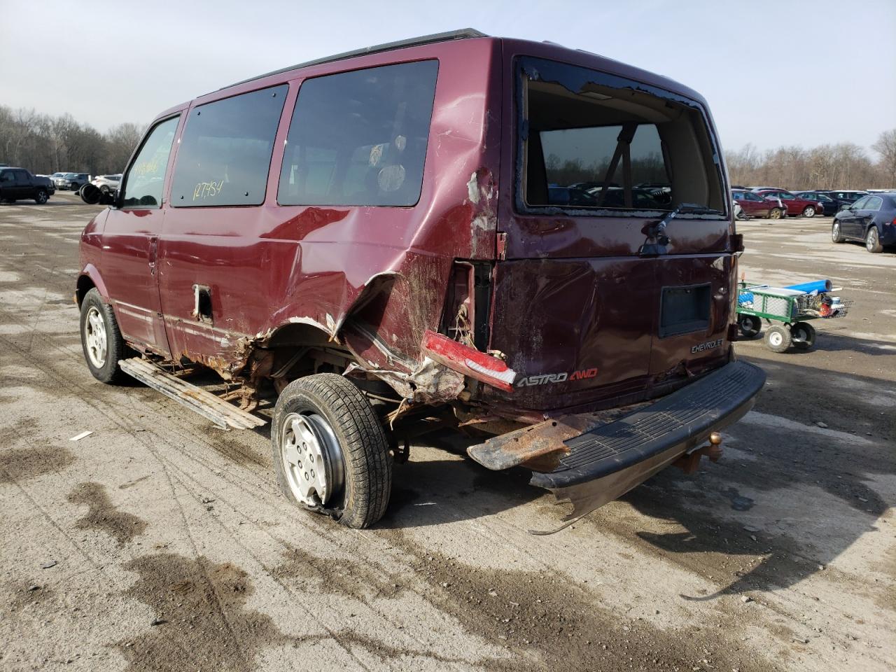 Photo 9 from auction – 2004 CHEVROLET ASTRO with VIN 1GNEL19X14B122225
