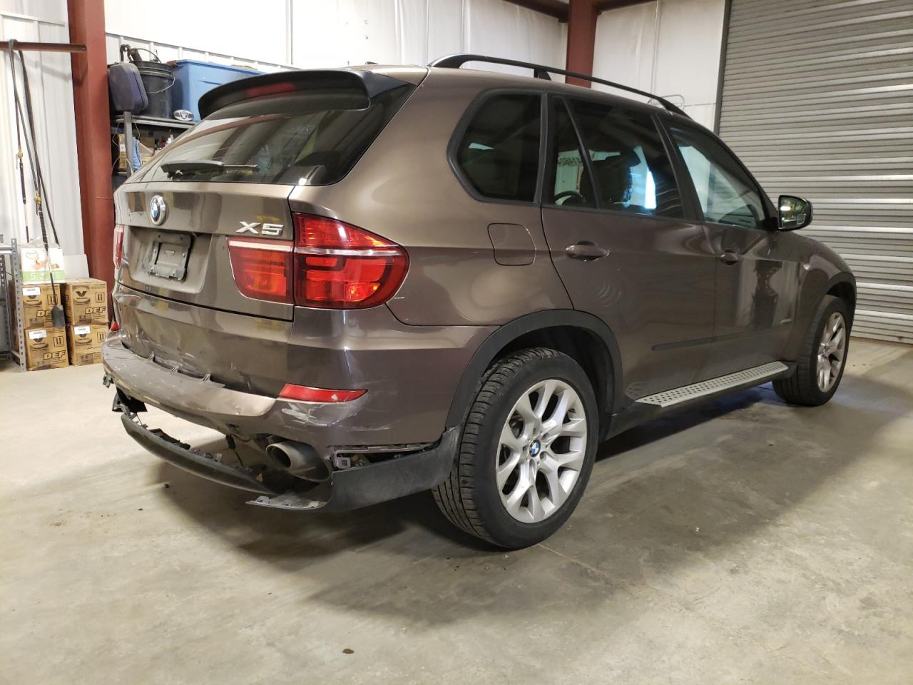 Photo 4 from auction – 2012 BMW X5 XDRIVE3 with VIN 5UXZV4C56CL991620