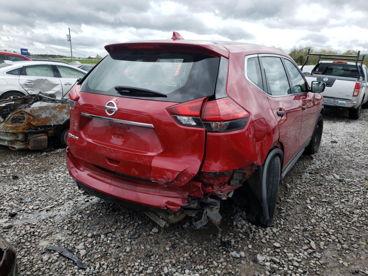 Photo 4 from auction – 2017 NISSAN ROGUE S with VIN JN8AT2MT7HW394587