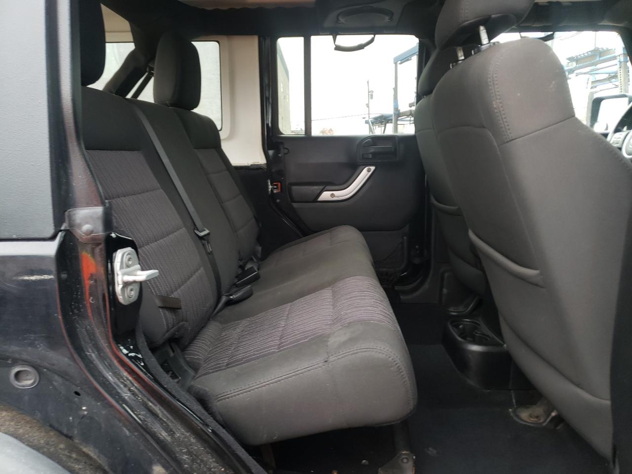 Photo 6 from auction – 2012 JEEP WRANGLER U with VIN 1C4BJWFG4CL100604