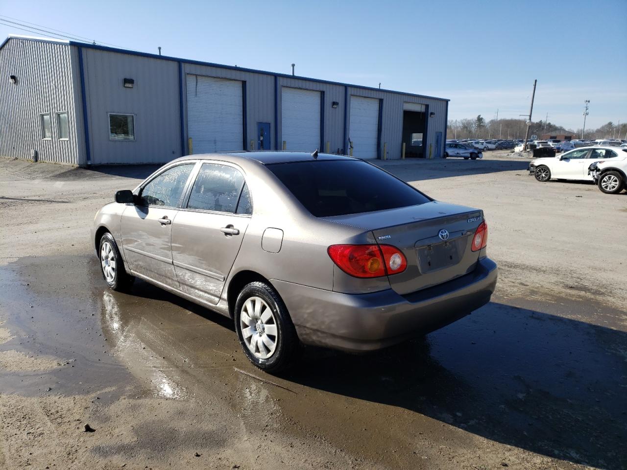 Photo 3 from auction – 2003 TOYOTA COROLLA CE with VIN 2T1BR32E03C108976