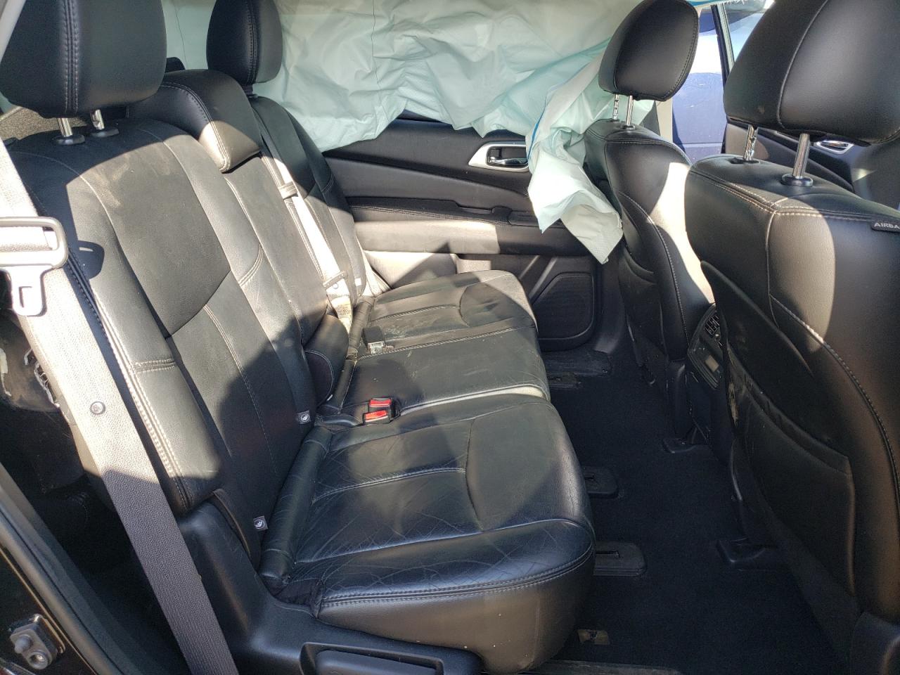Photo 6 from auction – 2014 NISSAN PATHFINDER with VIN 5N1AR2MN9EC677562