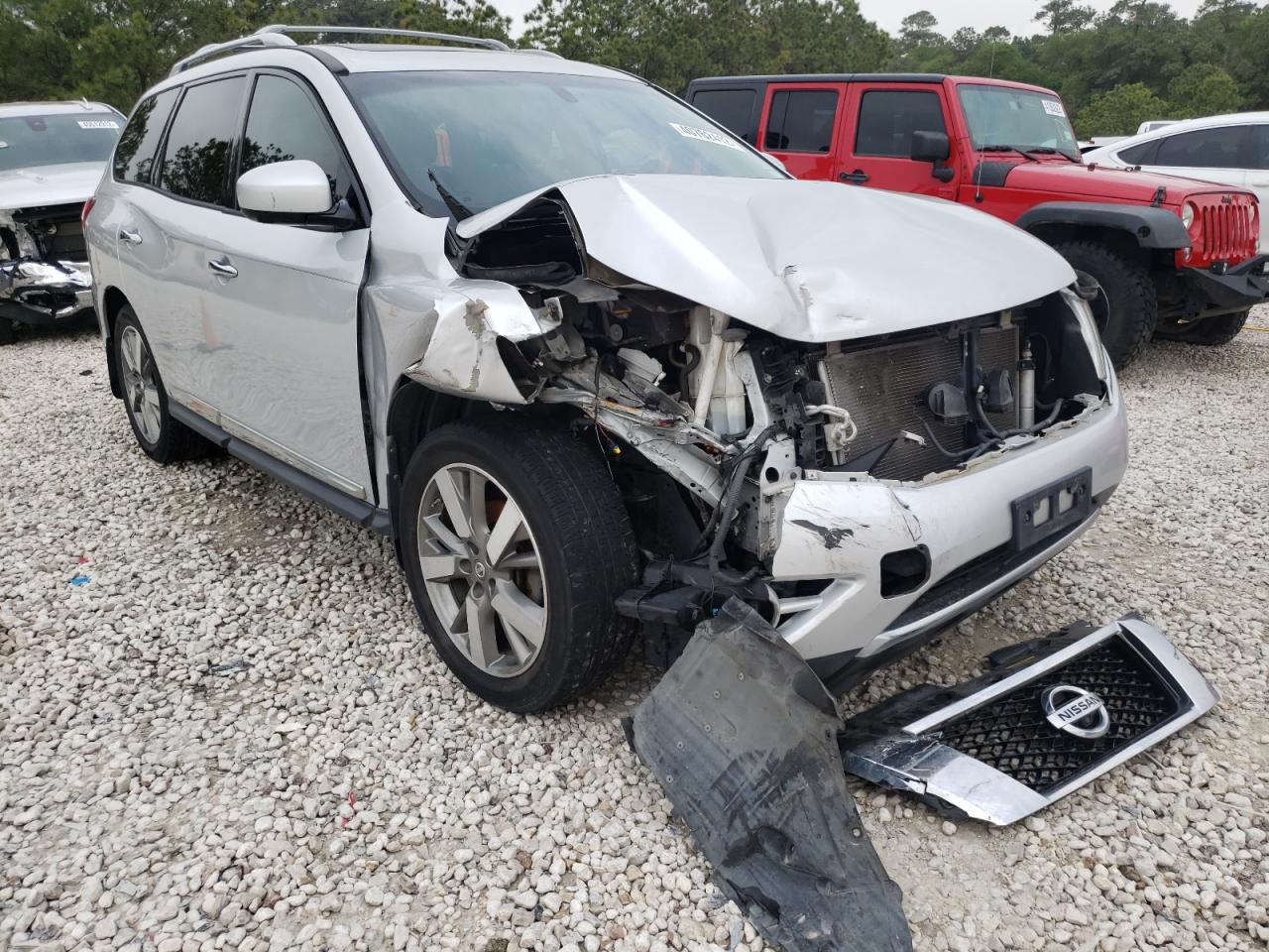 NISSAN PATHFINDER 2013 with VIN 5N1AR2MN3DC612169 - Photo from auction