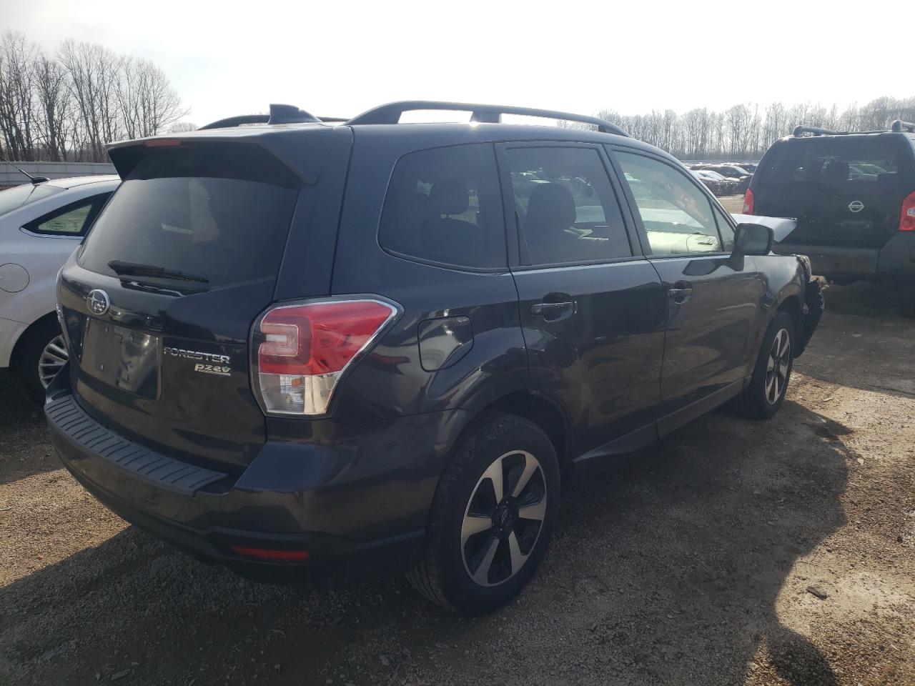 Photo 4 from auction – 2017 SUBARU FORESTER 2 with VIN JF2SJAGC9HH576325