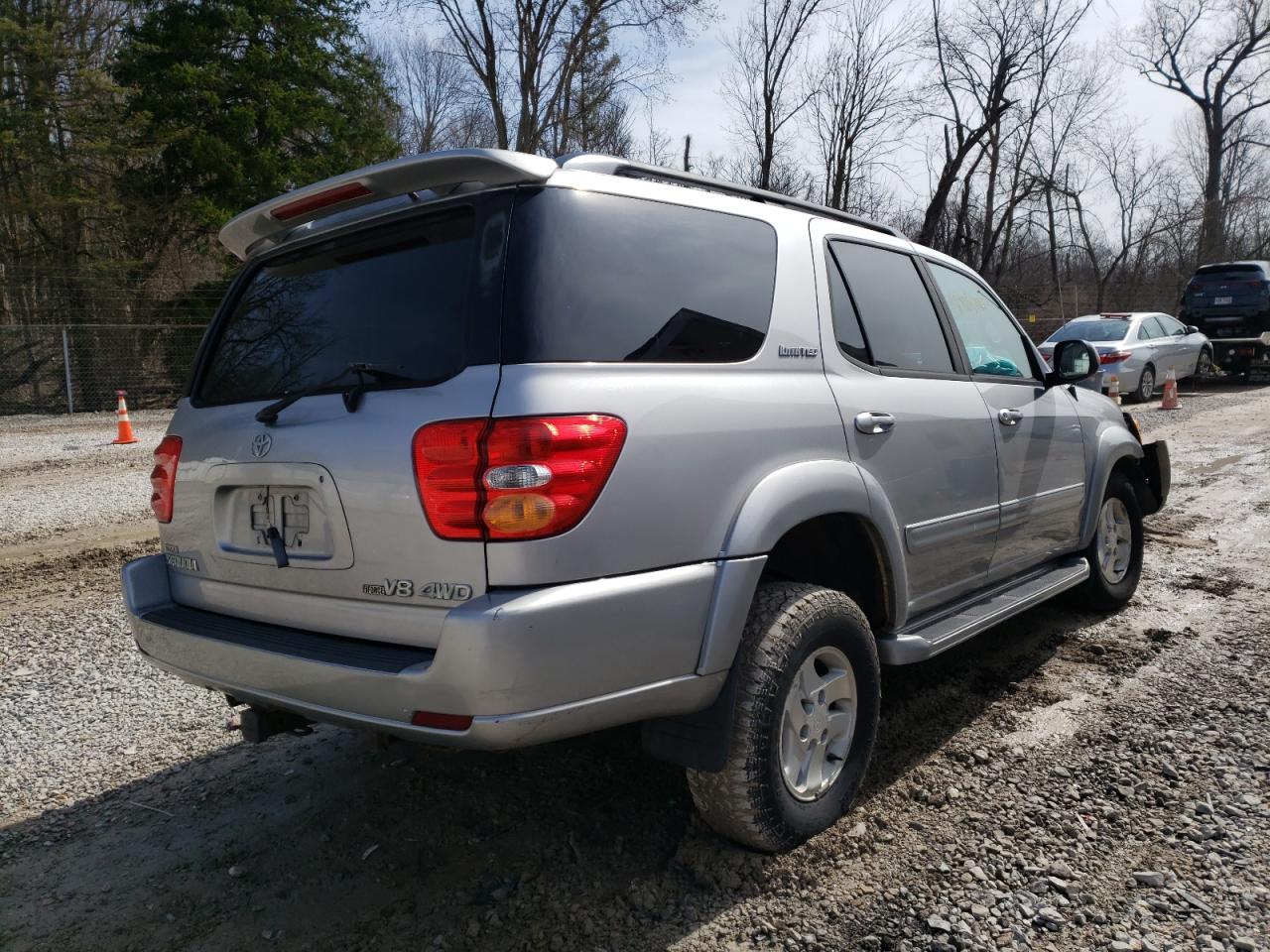 Photo 4 from auction – 2002 TOYOTA SEQUOIA LI with VIN 5TDBT48A72S097962