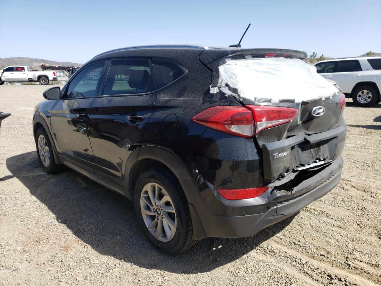 Photo 3 from auction – 2016 HYUNDAI TUCSON LIM with VIN KM8J33A4XGU230478