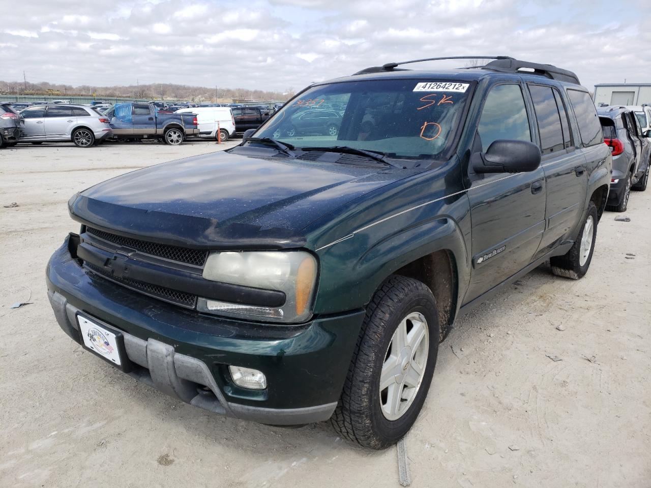 Photo 2 from auction – 2003 CHEVROLET TRAILBLAZE with VIN 1GNET16S636230257