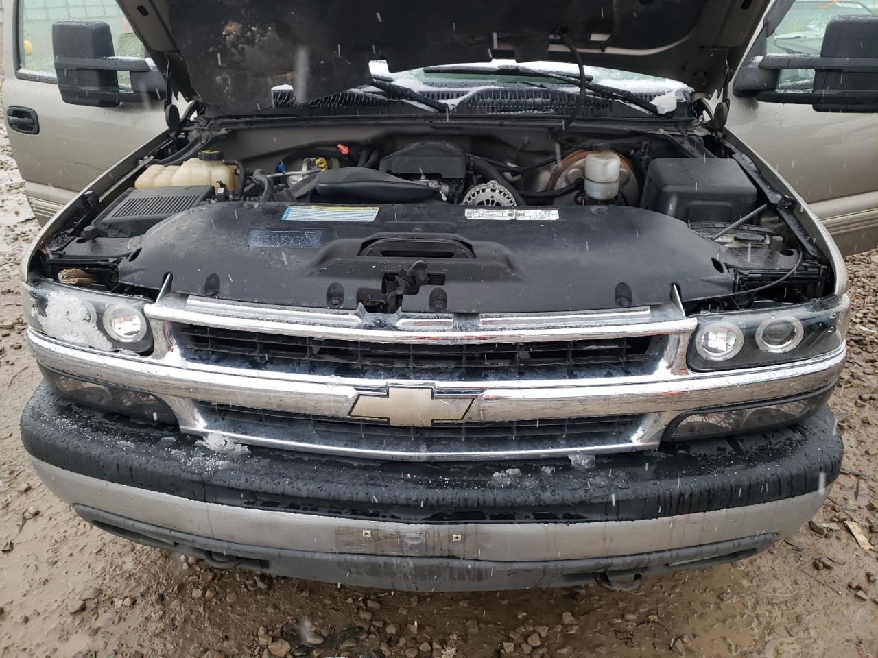 Zdjęcie 7 z aukcji – 2000 CHEVROLET SILVERADO z VIN 1GCEK19T3YE204258