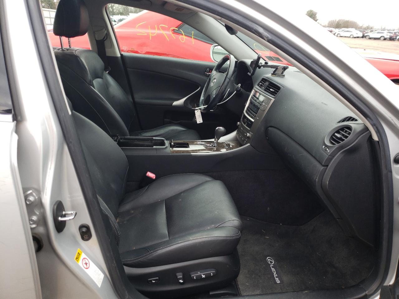 Photo 5 from auction – 2010 LEXUS IS 250 with VIN JTHCF5C29A5036620