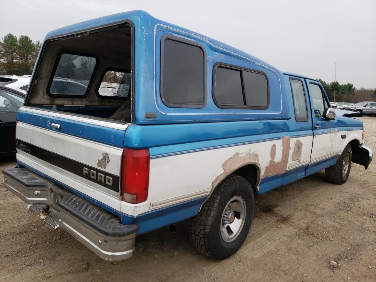 Photo 4 from auction – 1994 FORD F150 with VIN 1FTEX15N5RKA65147