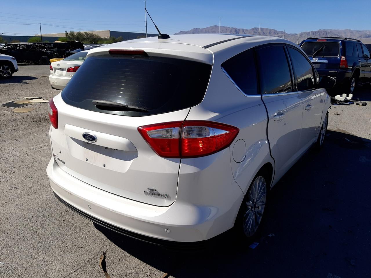 Photo 4 from auction – 2013 FORD C-MAX SEL with VIN 1FADP5BU5DL520103