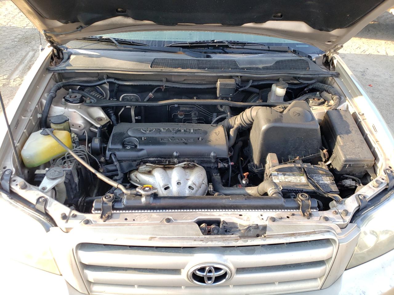 Photo 7 from auction – 2004 TOYOTA HIGHLANDER with VIN JTEGD21A940092779