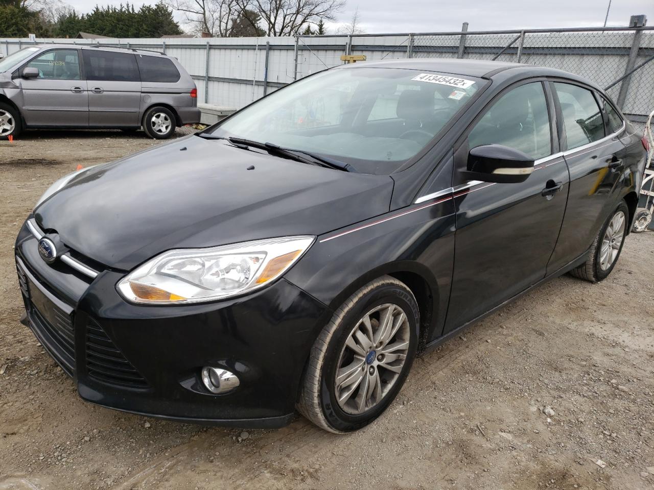 Photo 2 from auction – 2012 FORD FOCUS SEL with VIN 1FAHP3H27CL373860