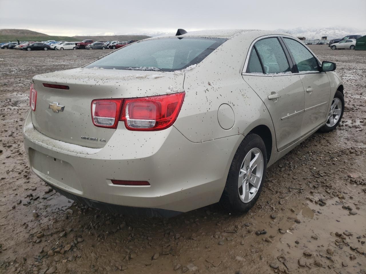 Photo 4 from auction – 2014 CHEVROLET MALIBU LS with VIN 1G11B5SL2EF182297