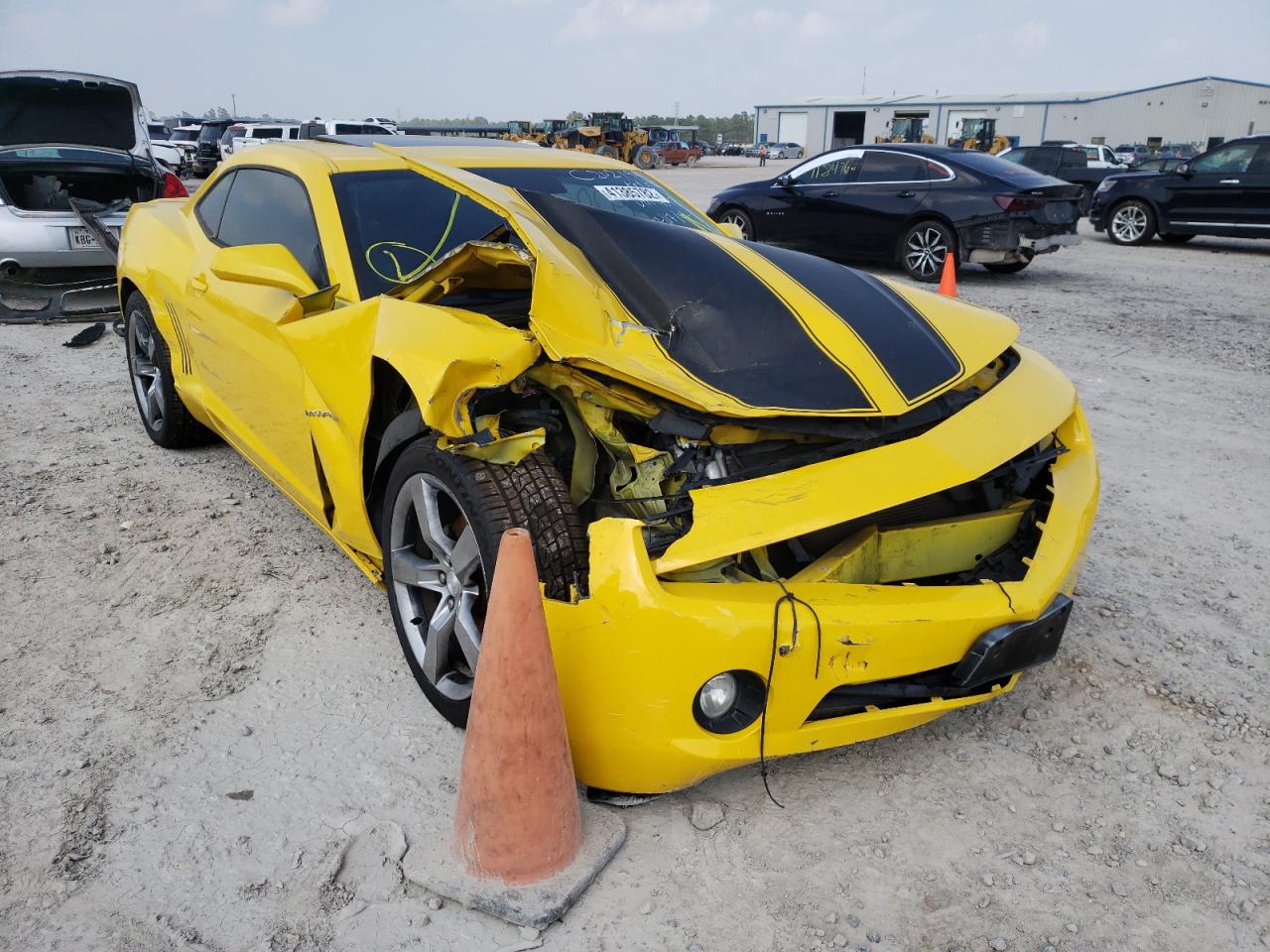 CHEVROLET CAMARO LT 2011 with VIN 2G1FC1ED7B9124397 - Photo from auction