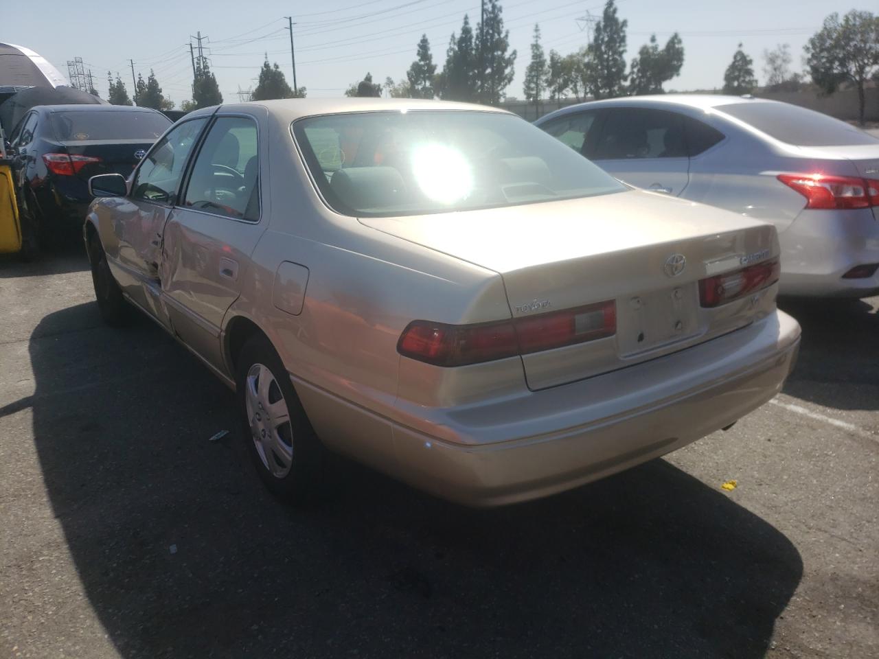 Photo 3 from auction – 1997 TOYOTA CAMRY LE with VIN JT2BF22KXV0046078