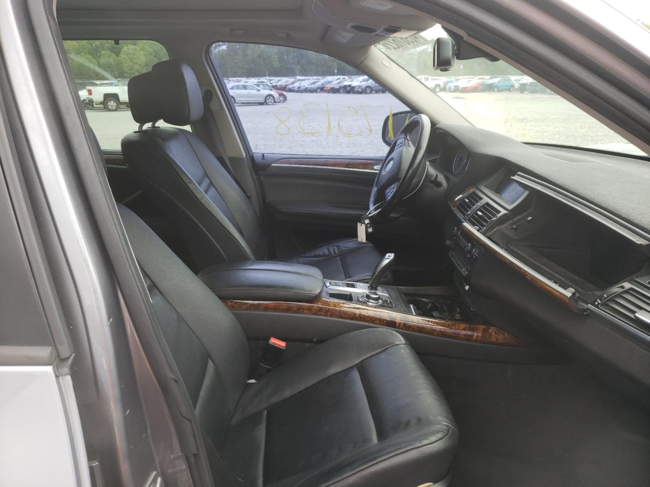 Photo 5 from auction – 2012 BMW X5 XDRIVE3 with VIN 5UXZV4C57CL751816