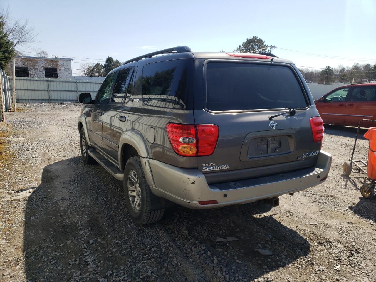 Zdjęcie 3 z aukcji – 2003 TOYOTA SEQUOIA SR z VIN 5TDBT44AX3S199540