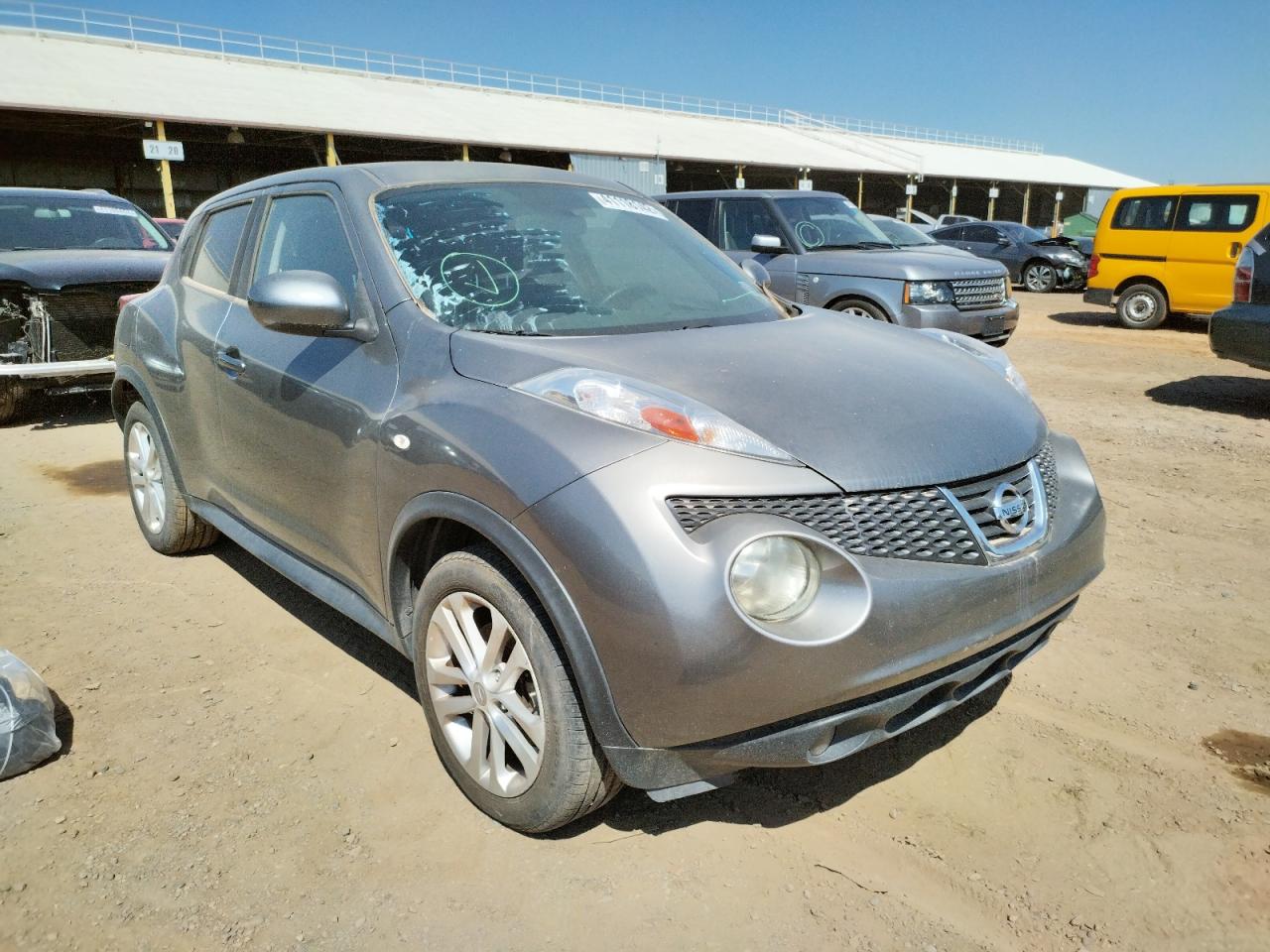 NISSAN JUKE S 2012 with VIN JN8AF5MR8CT100301 - Photo from auction