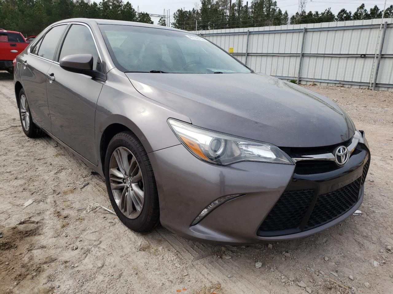 TOYOTA CAMRY LE 2015 with VIN 4T1BF1FKXFU063254 - Photo from auction