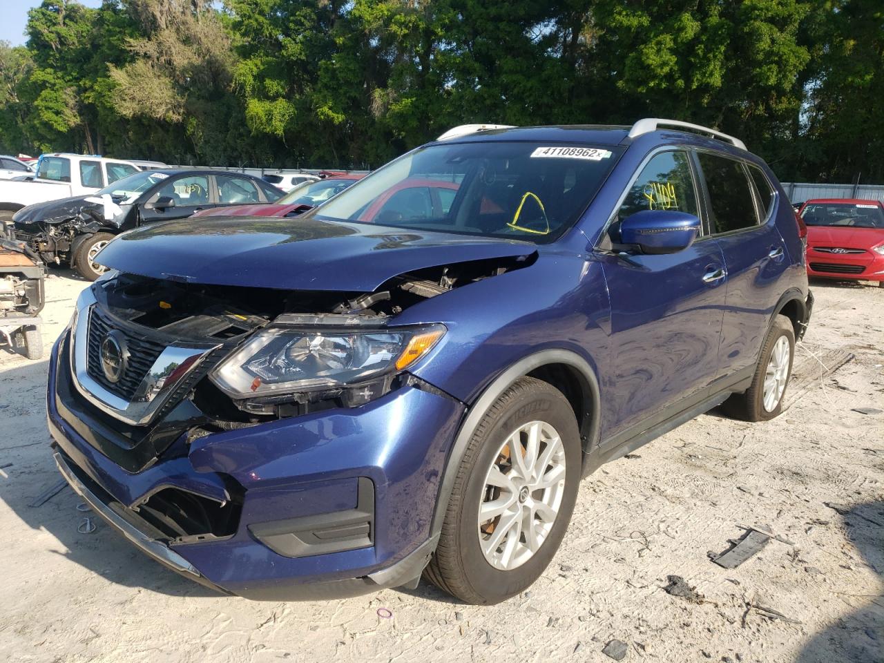 Photo 2 from auction – 2019 NISSAN ROGUE S with VIN KNMAT2MT8KP506889