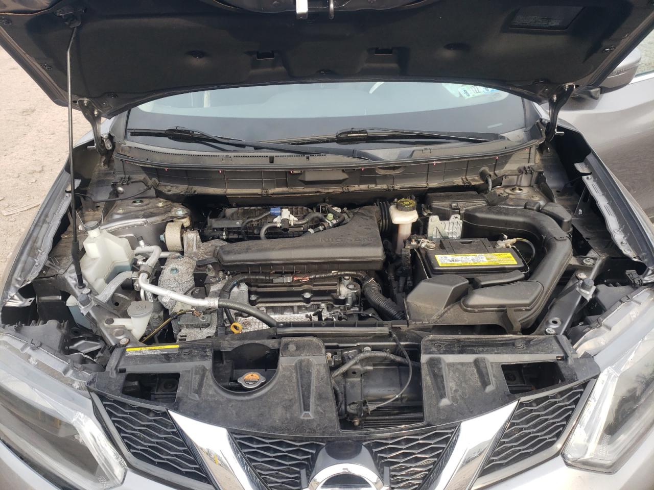 Photo 7 from auction – 2016 NISSAN ROGUE S with VIN KNMAT2MV1GP681199