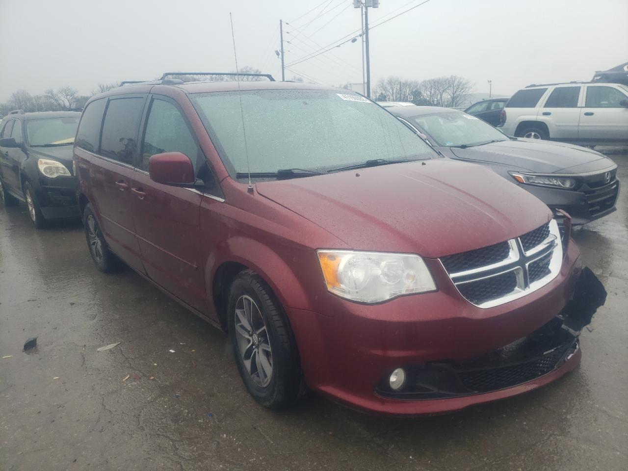 DODGE GRAND CARA 2017 z numerem VIN 2C4RDGCG3HR864426 - Zdjęcie z aukcji