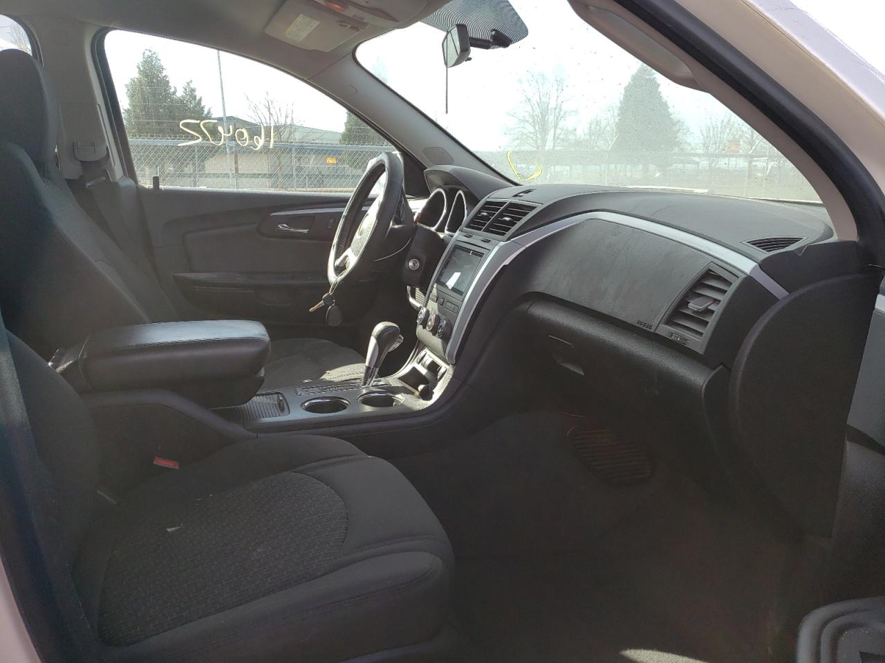Photo 5 from auction – 2012 CHEVROLET TRAVERSE L with VIN 1GNKVGED0CJ334761