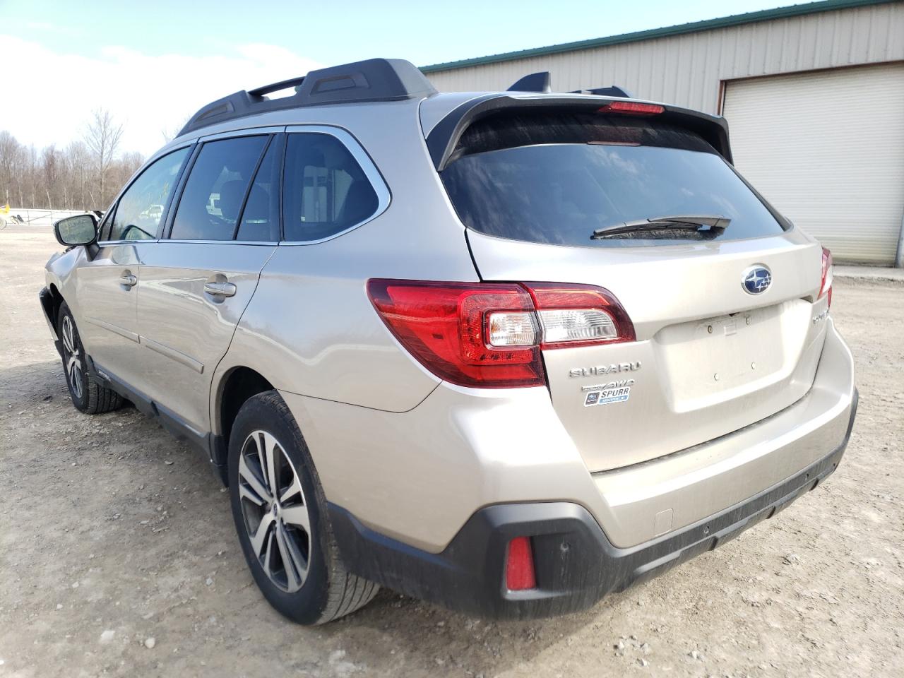 Photo 3 from auction – 2018 SUBARU OUTBACK 2. with VIN 4S4BSANCXJ3294403