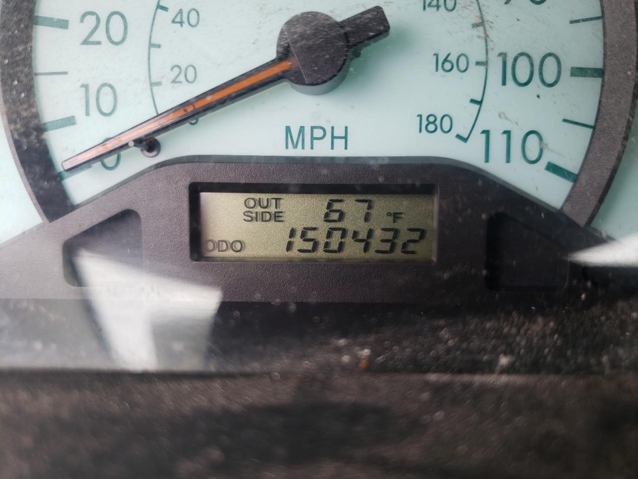 Photo 8 from auction – 2004 TOYOTA COROLLA CE with VIN 2T1BR38E74C288403