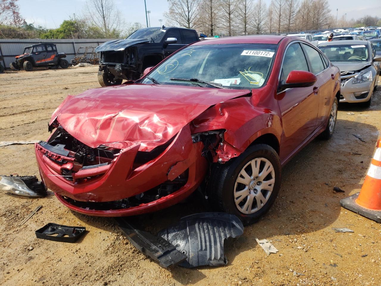 Photo 2 from auction – 2010 MAZDA 6 I with VIN 1YVHZ8BH2A5M18827