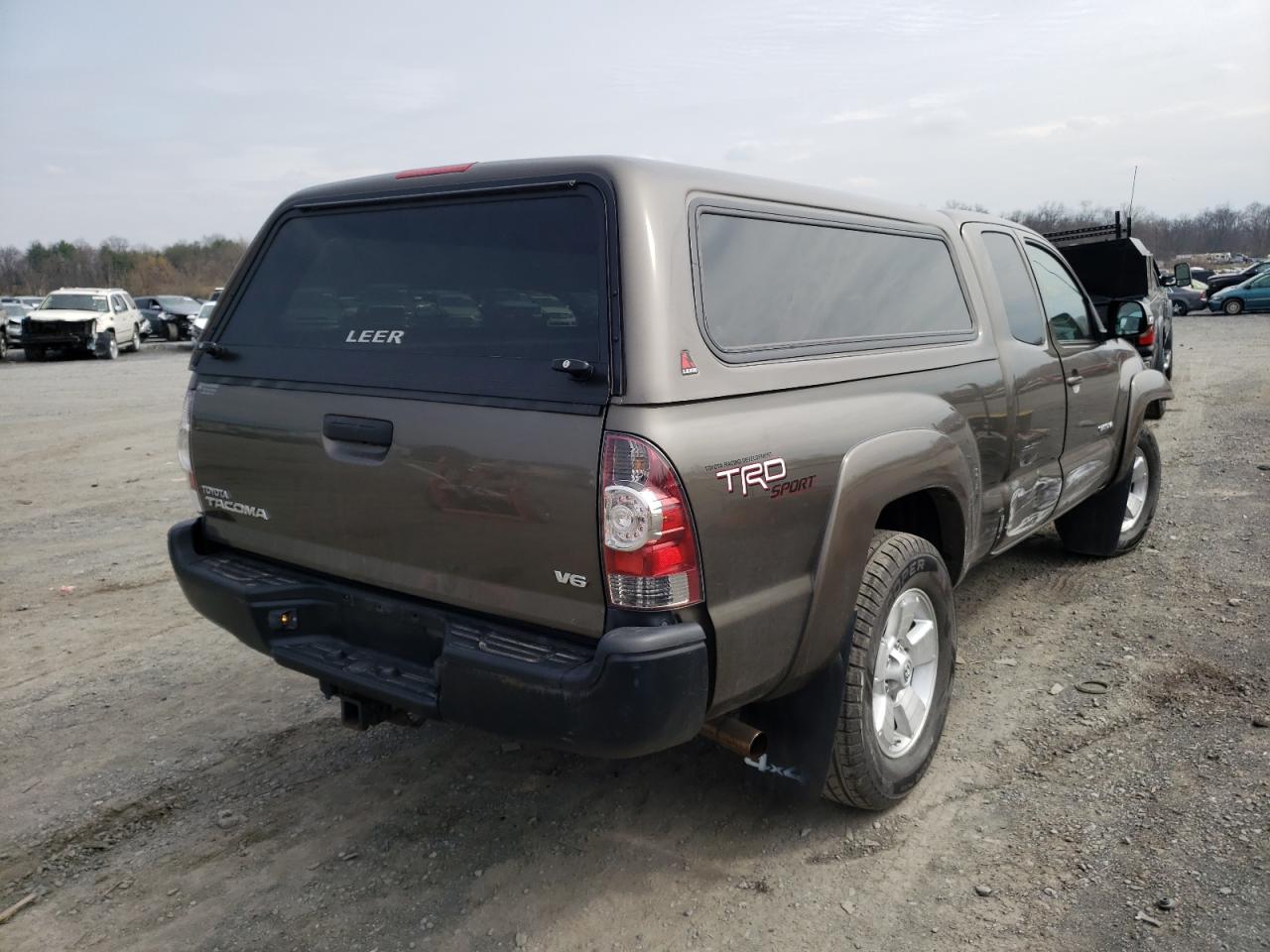 Photo 4 from auction – 2012 TOYOTA TACOMA with VIN 5TFUU4EN5CX043651