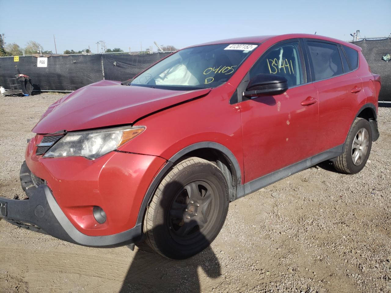 Photo 2 from auction – 2015 TOYOTA RAV4 LE with VIN 2T3BFREV3FW265550