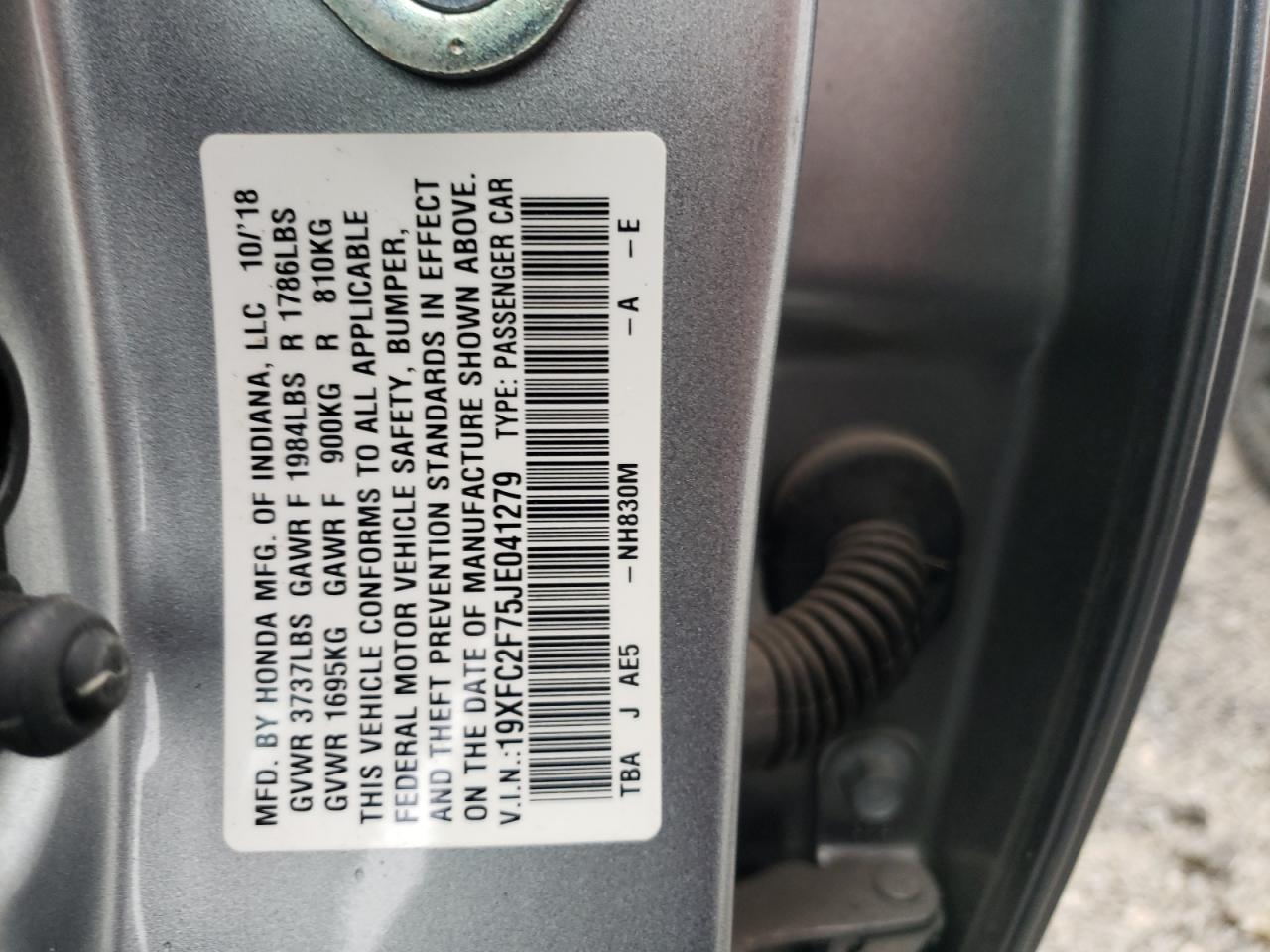 Photo 10 from auction – 2018 HONDA CIVIC EX with VIN 19XFC2F75JE041279