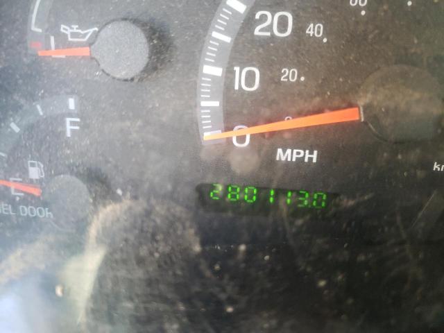 Photo 8 from auction – 2002 FORD F150 with VIN 1FTRX18LX2KC51316