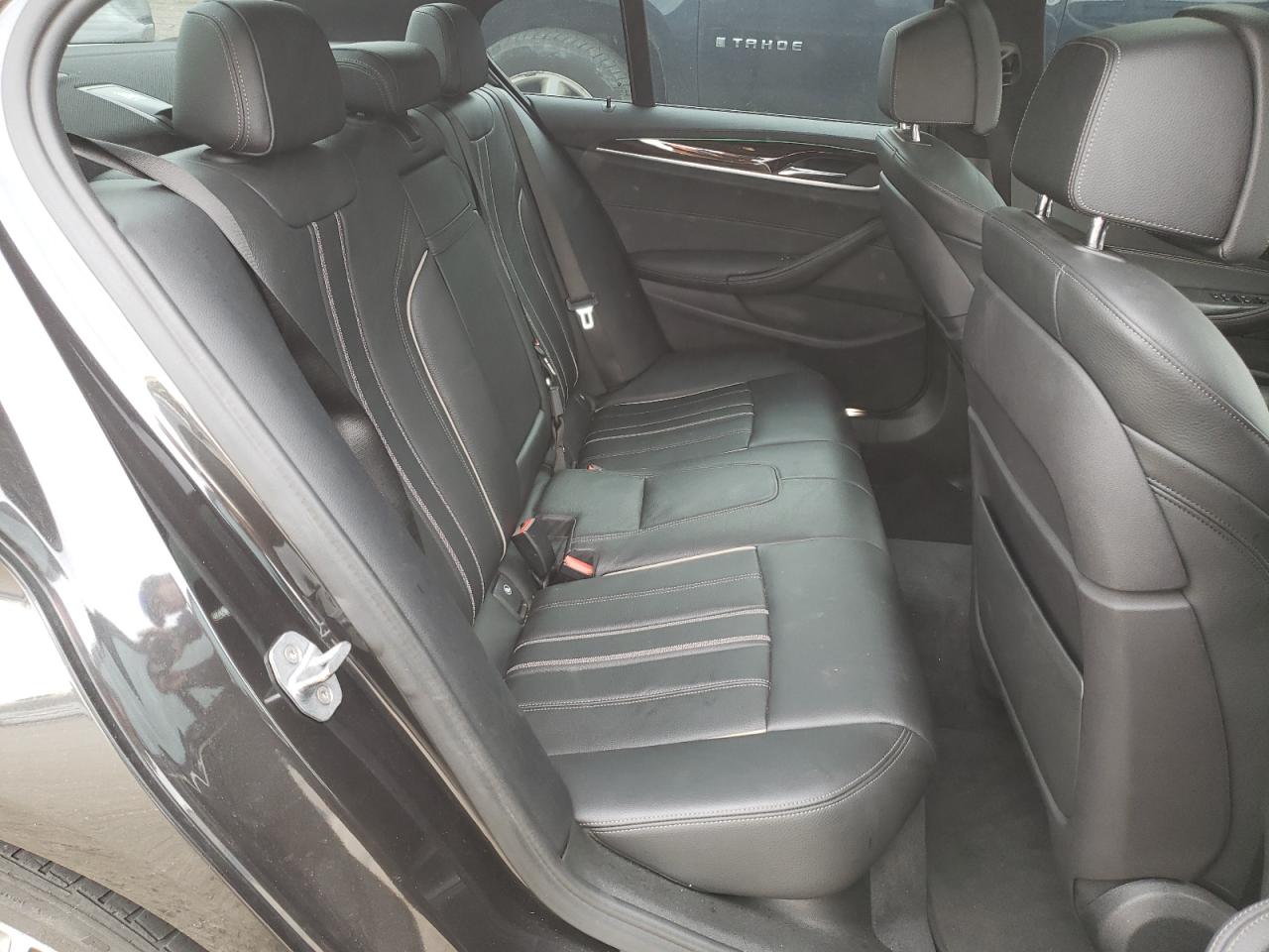 Photo 6 from auction – 2018 BMW 540 I with VIN WBAJE5C5XJWA95014