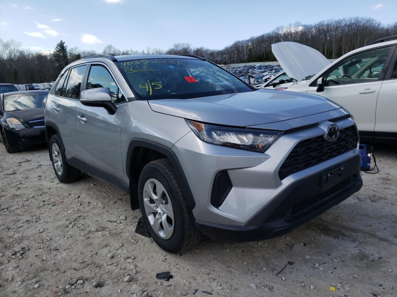 Photo 1 from auction – 2019 TOYOTA RAV4 LE with VIN 2T3G1RFV8KW024936