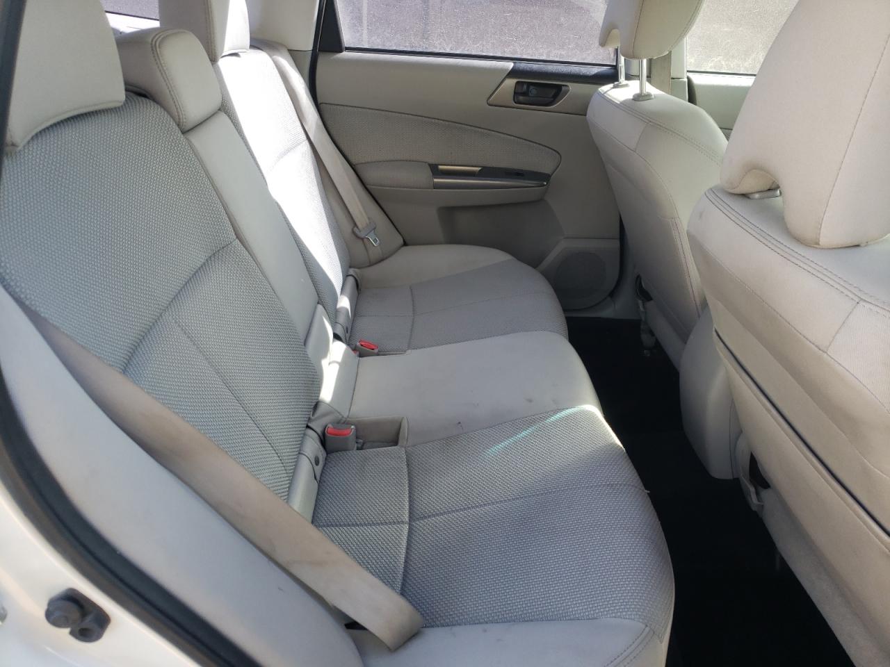Photo 6 from auction – 2011 SUBARU FORESTER 2 with VIN JF2SHABC2BH734143