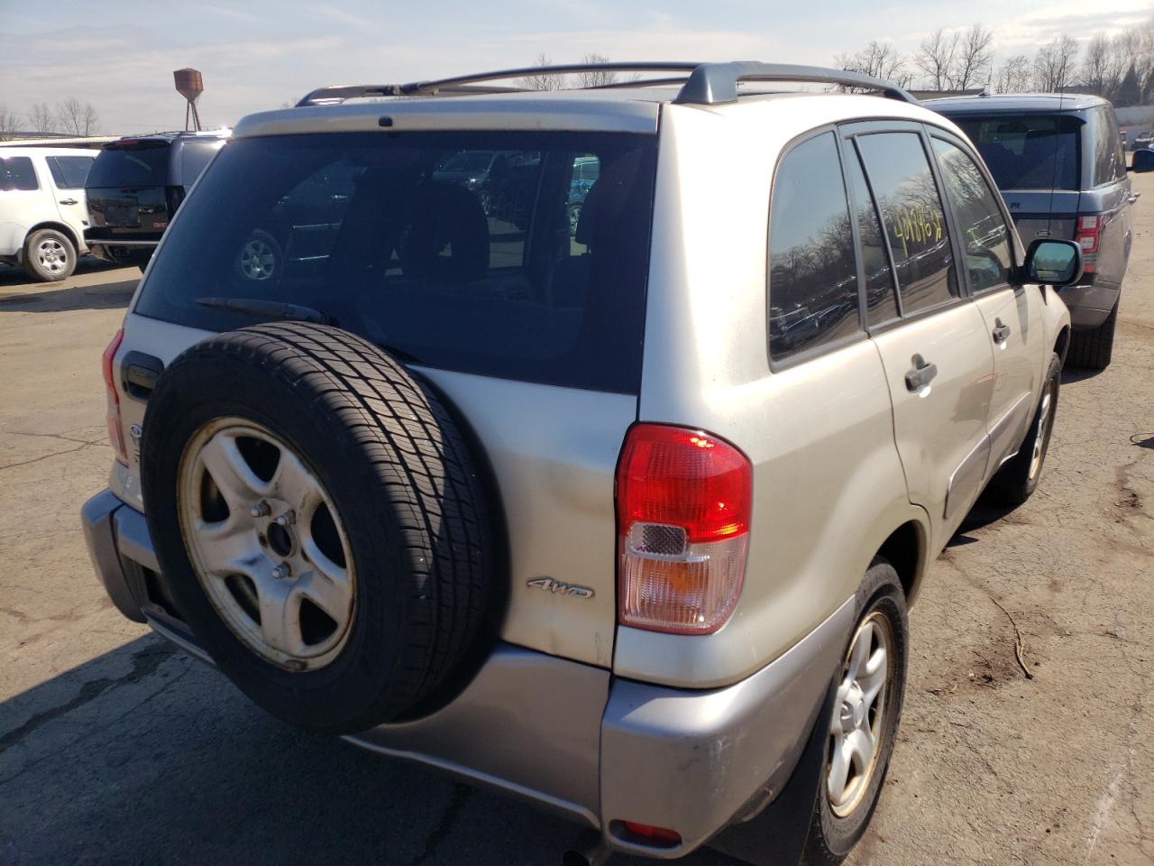 Photo 4 from auction – 2003 TOYOTA RAV4 with VIN JTEHH20V836074590