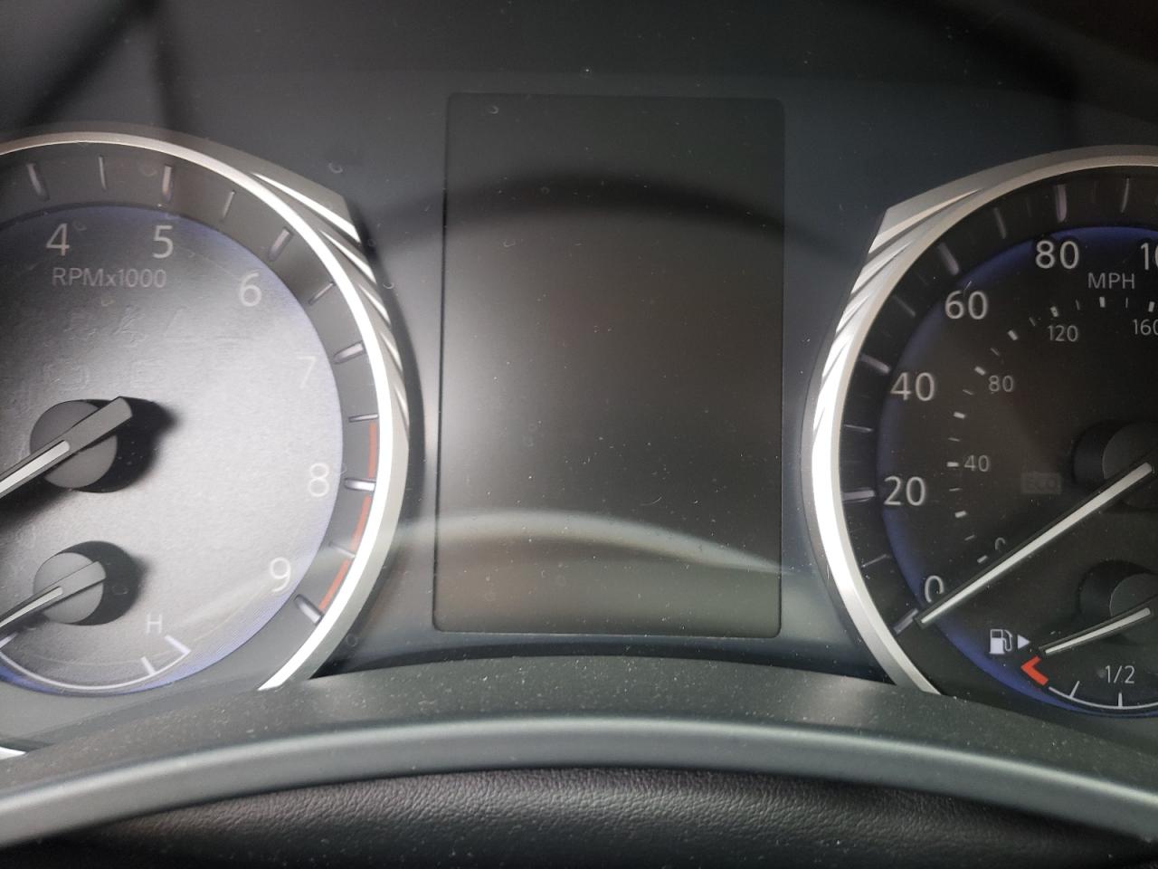 Photo 8 from auction – 2015 INFINITI Q50 BASE with VIN JN1BV7AR7FM404420