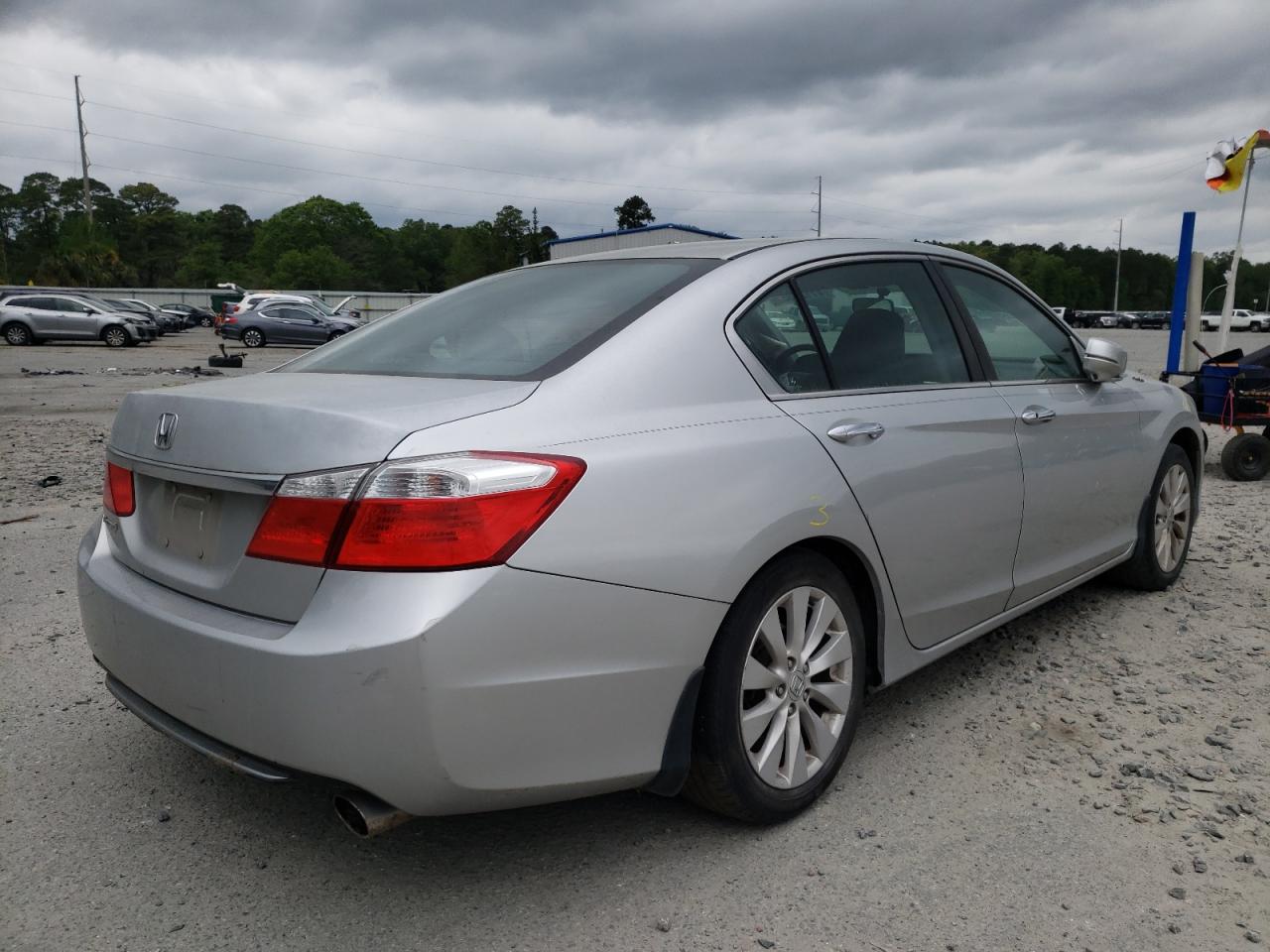 Photo 4 from auction – 2014 HONDA ACCORD EX with VIN 1HGCR2F76EA246377