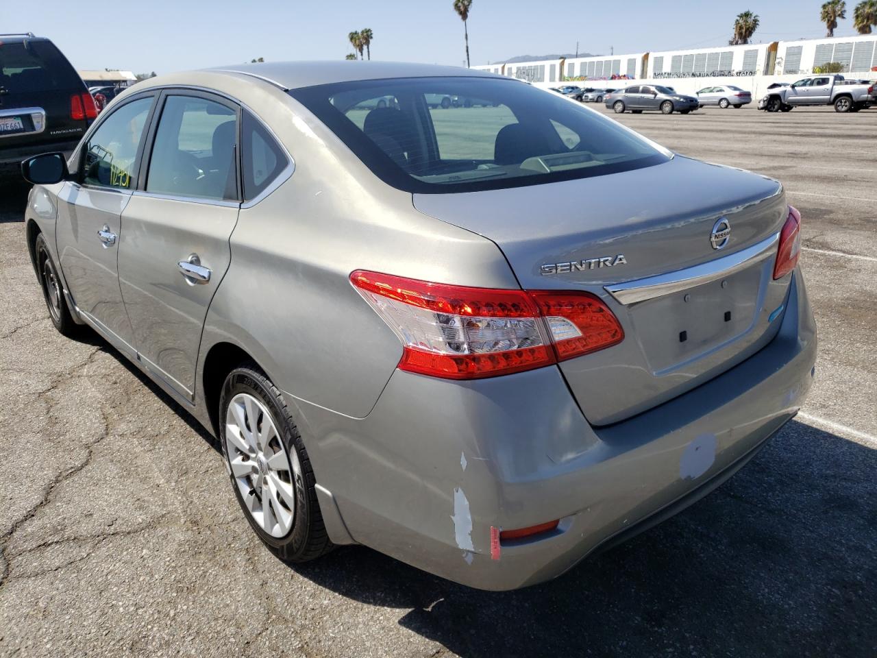 Photo 3 from auction – 2014 NISSAN SENTRA S with VIN 3N1AB7AP2EL662372