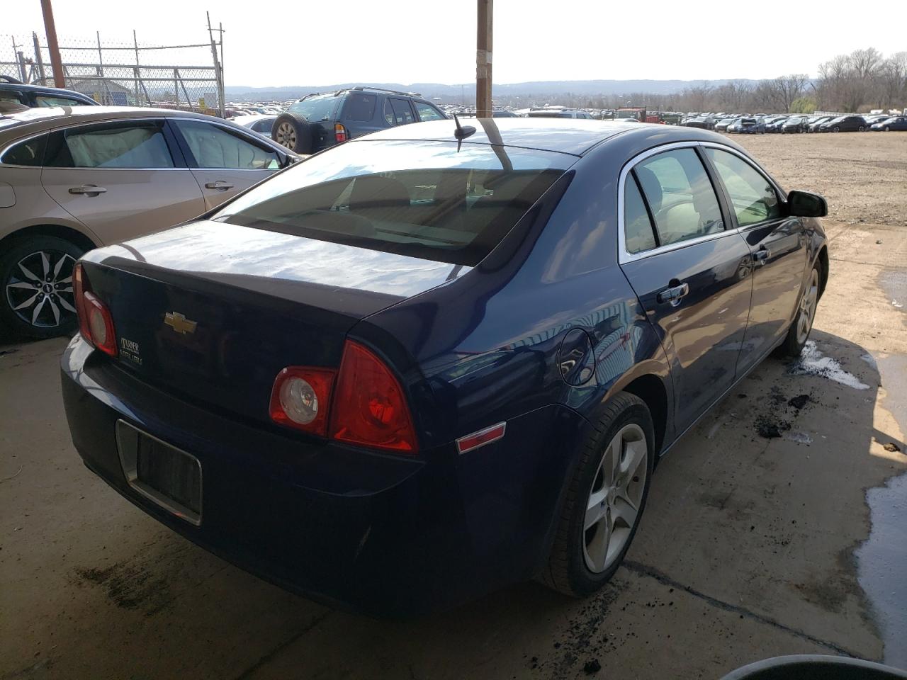 Photo 4 from auction – 2010 CHEVROLET MALIBU LS with VIN 1G1ZB5EB4A4151256